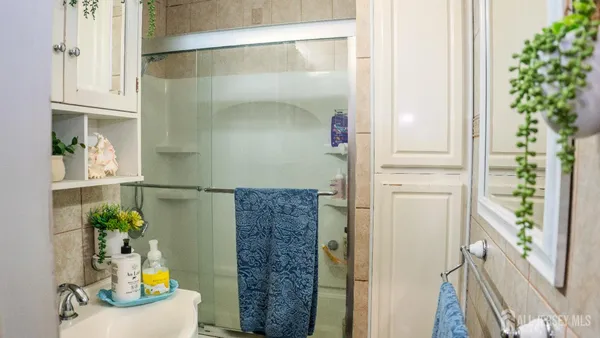 $690,000 | 578 Sayre Avenue, Perth Amboy, NJ 08861