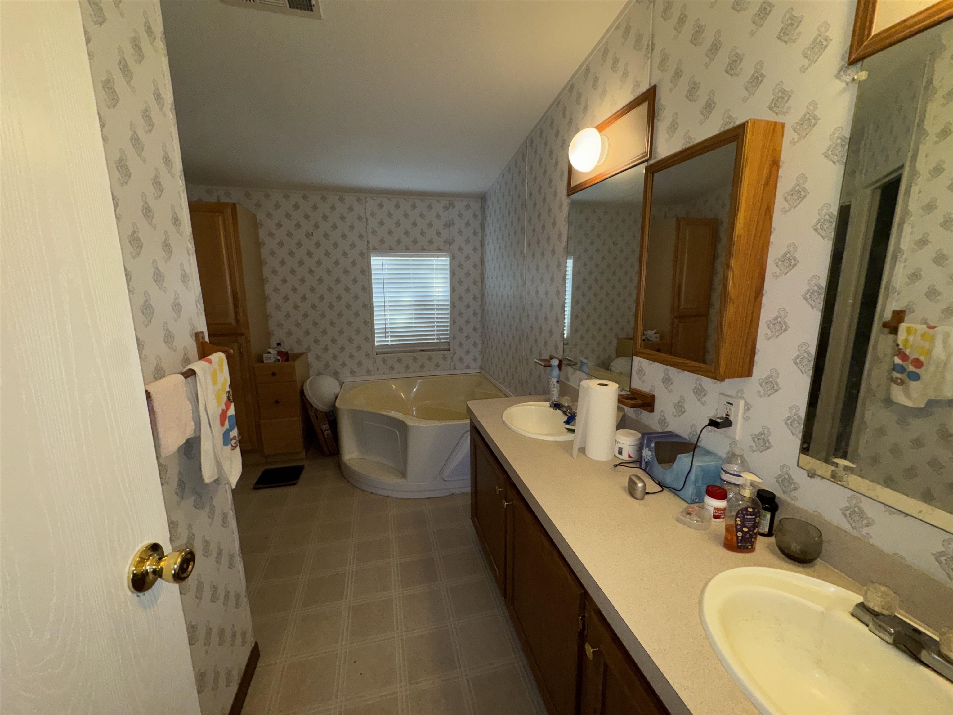 4862 Northeast Bellville Road Pinetta, FL 32350 - Photo 17 of 44