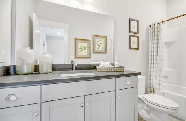 $448,000 | 4000 Winding Grv Lane, Moncks Corner, SC 29461