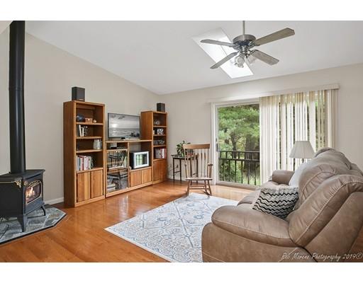 313 Linebrook Road Ipswich, MA 01938 - Photo 10 of 34