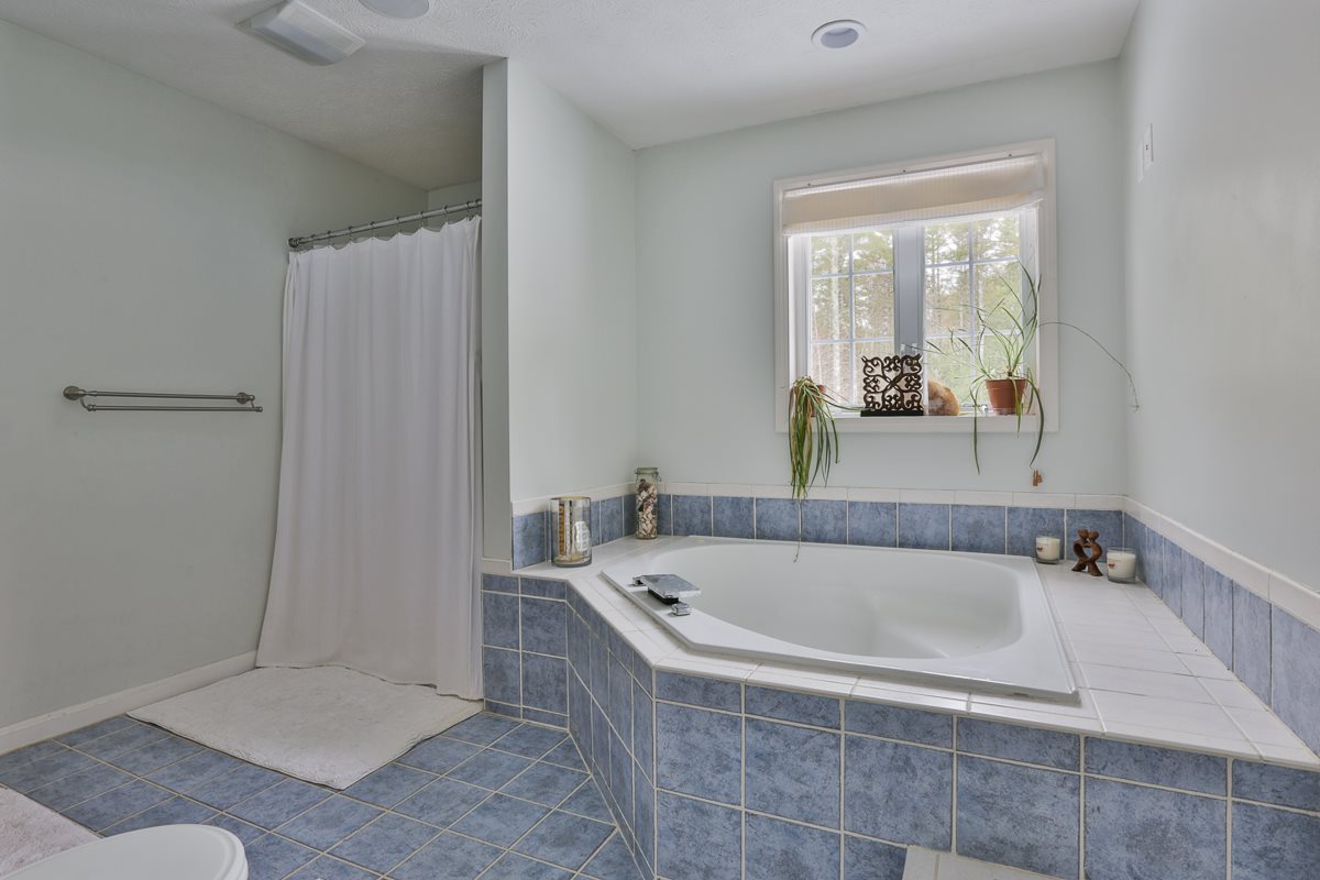 12 Dupaw Gould Road Brookline, NH 03033 - Photo 17 of 30 Gallery Image 17