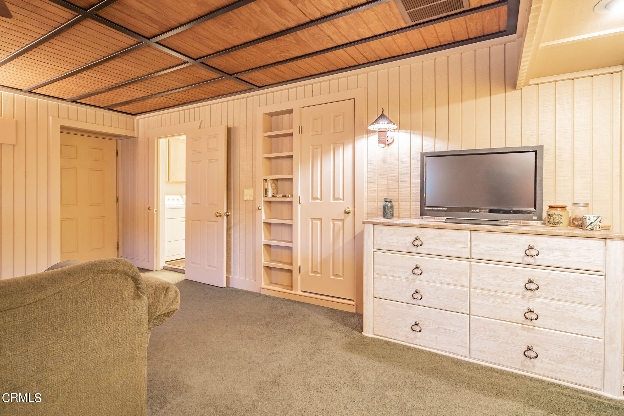 1165 Roldan Avenue Simi Valley, CA 93065 - Photo 19 of 50 Converted Garage 5