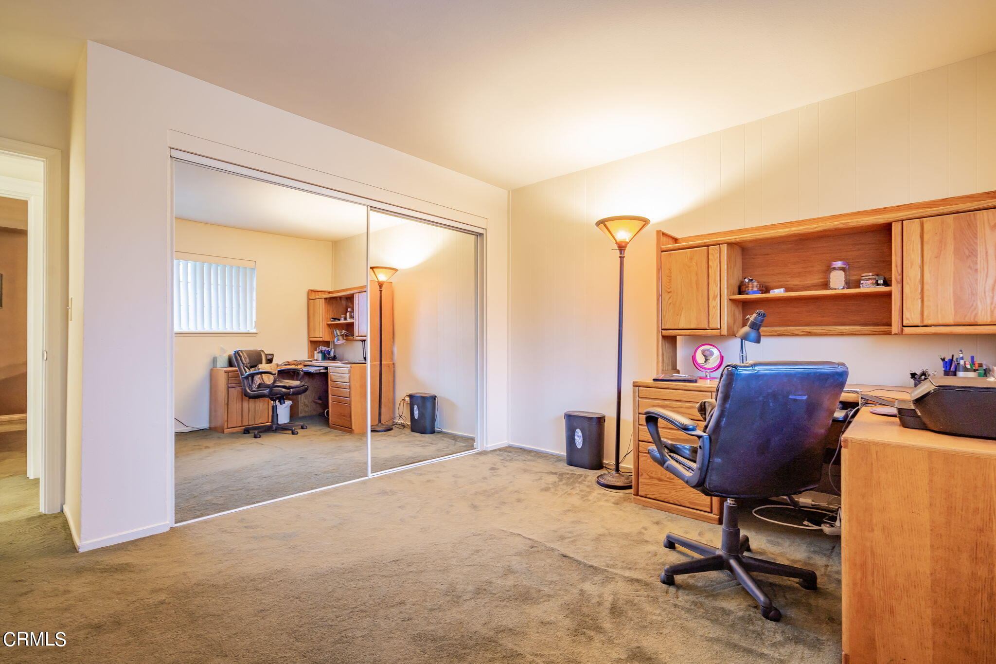 1165 Roldan Avenue Simi Valley, CA 93065 - Photo 34 of 50 .