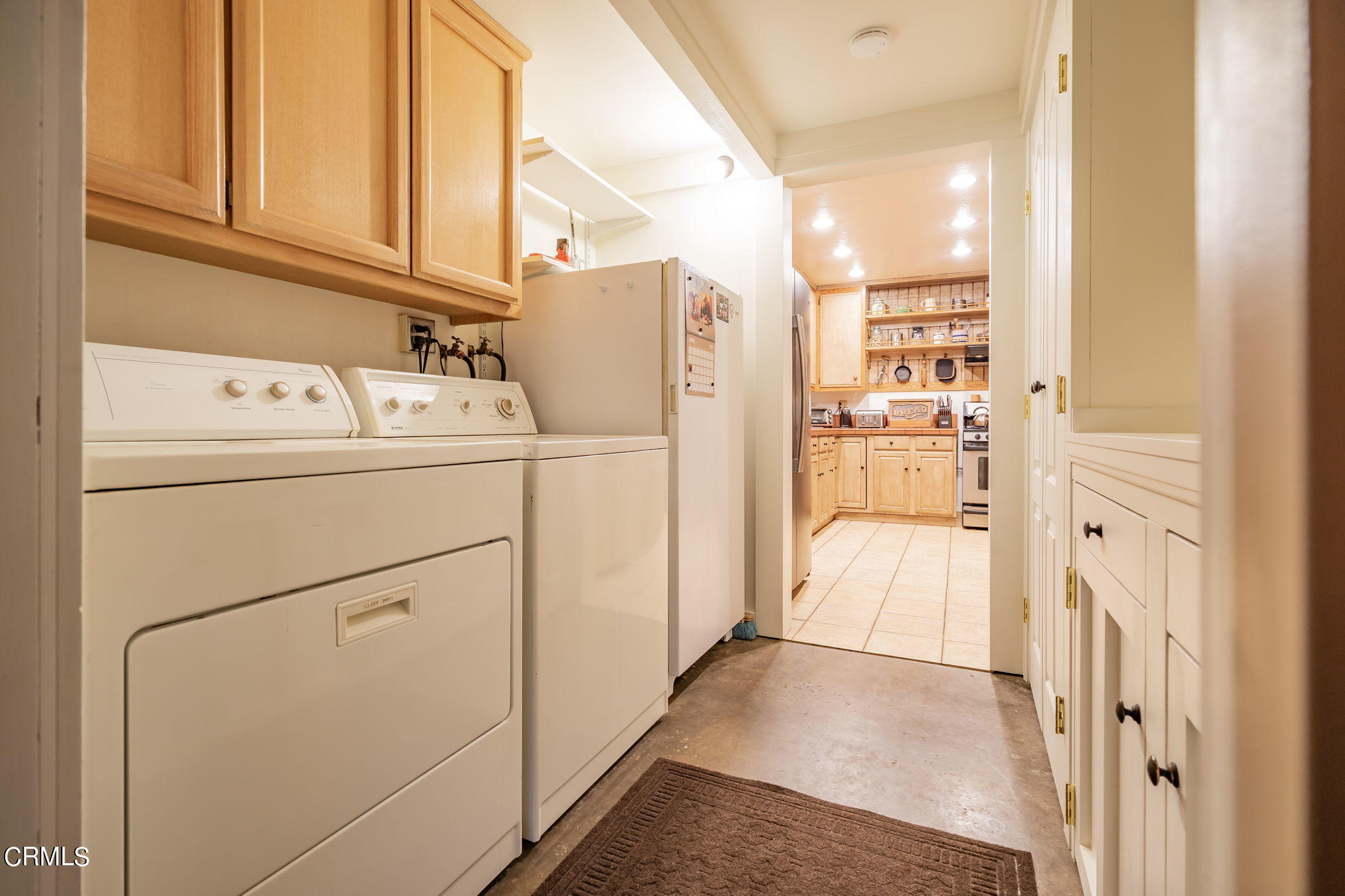 1165 Roldan Avenue Simi Valley, CA 93065 - Photo 43 of 50 Laundry / Pantry 2