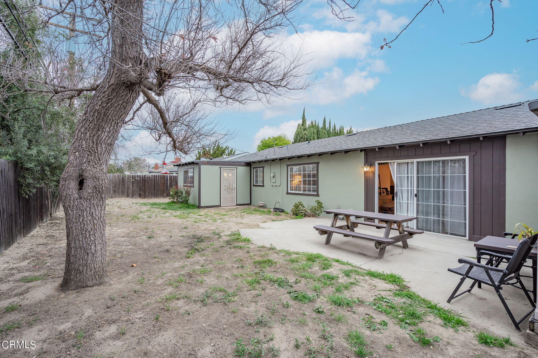 1165 Roldan Avenue Simi Valley, CA 93065 - Photo 45 of 50 .