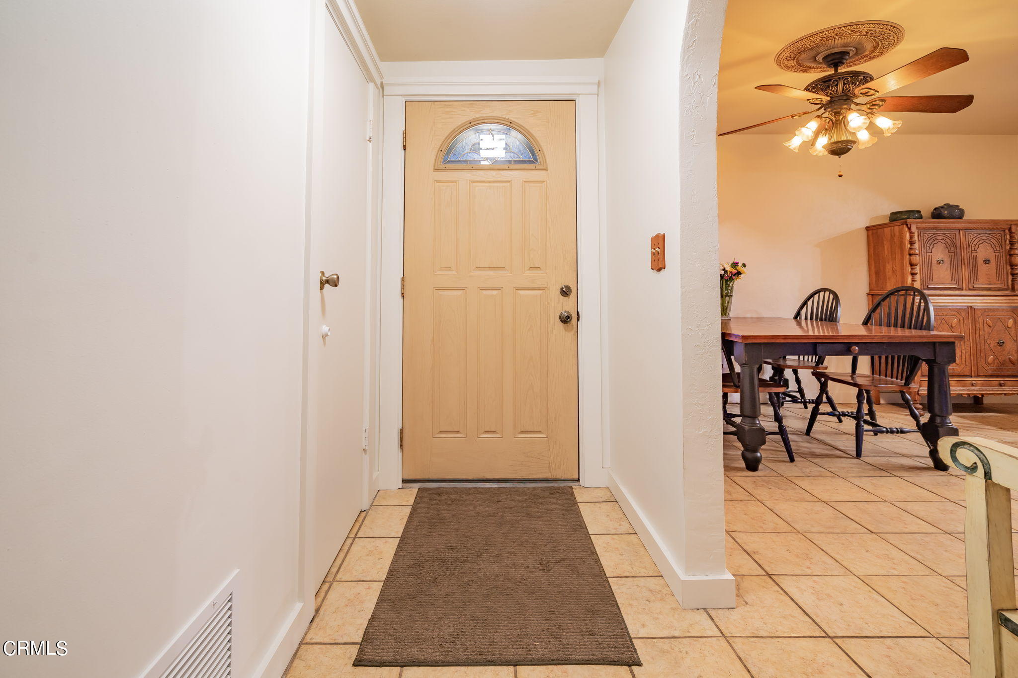 1165 Roldan Avenue Simi Valley, CA 93065 - Photo 6 of 50 Front Entry