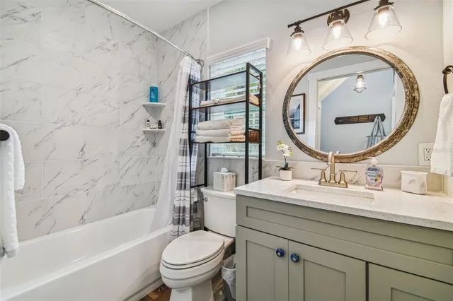 $2,750 | 1523 Bayshore Boulevard, Unit 3, Dunedin, FL 34698