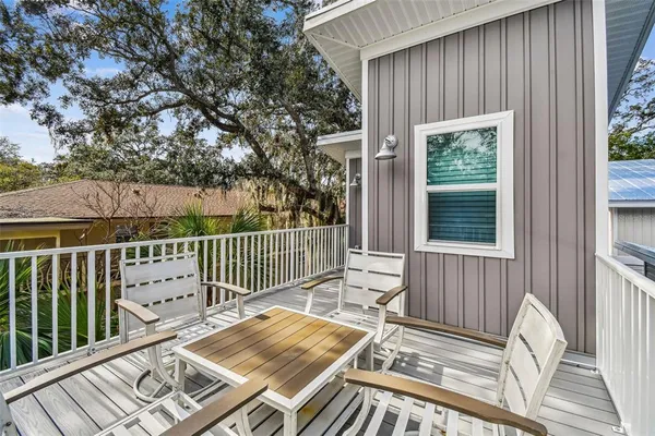 $2,750 | 1523 Bayshore Boulevard, Unit 3, Dunedin, FL 34698