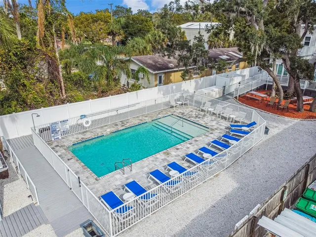 $2,750 | 1523 Bayshore Boulevard, Unit 3, Dunedin, FL 34698