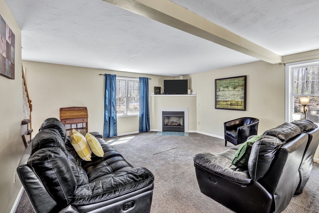 331 Braley Hill Road Rochester, MA 02770 - Photo 25 of 42