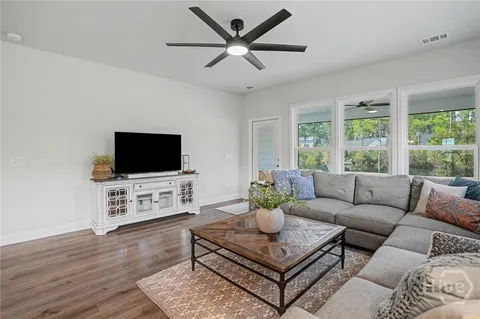 $825,000 | 289 Heron Crk Drive, Richmond Hill, GA 31324