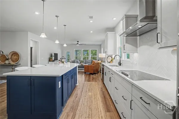 $825,000 | 289 Heron Crk Drive, Richmond Hill, GA 31324