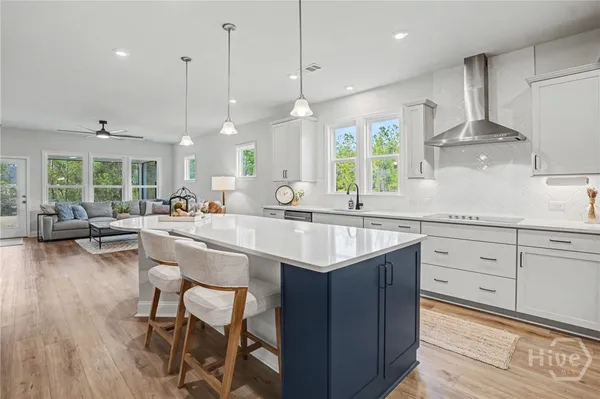 $825,000 | 289 Heron Crk Drive, Richmond Hill, GA 31324