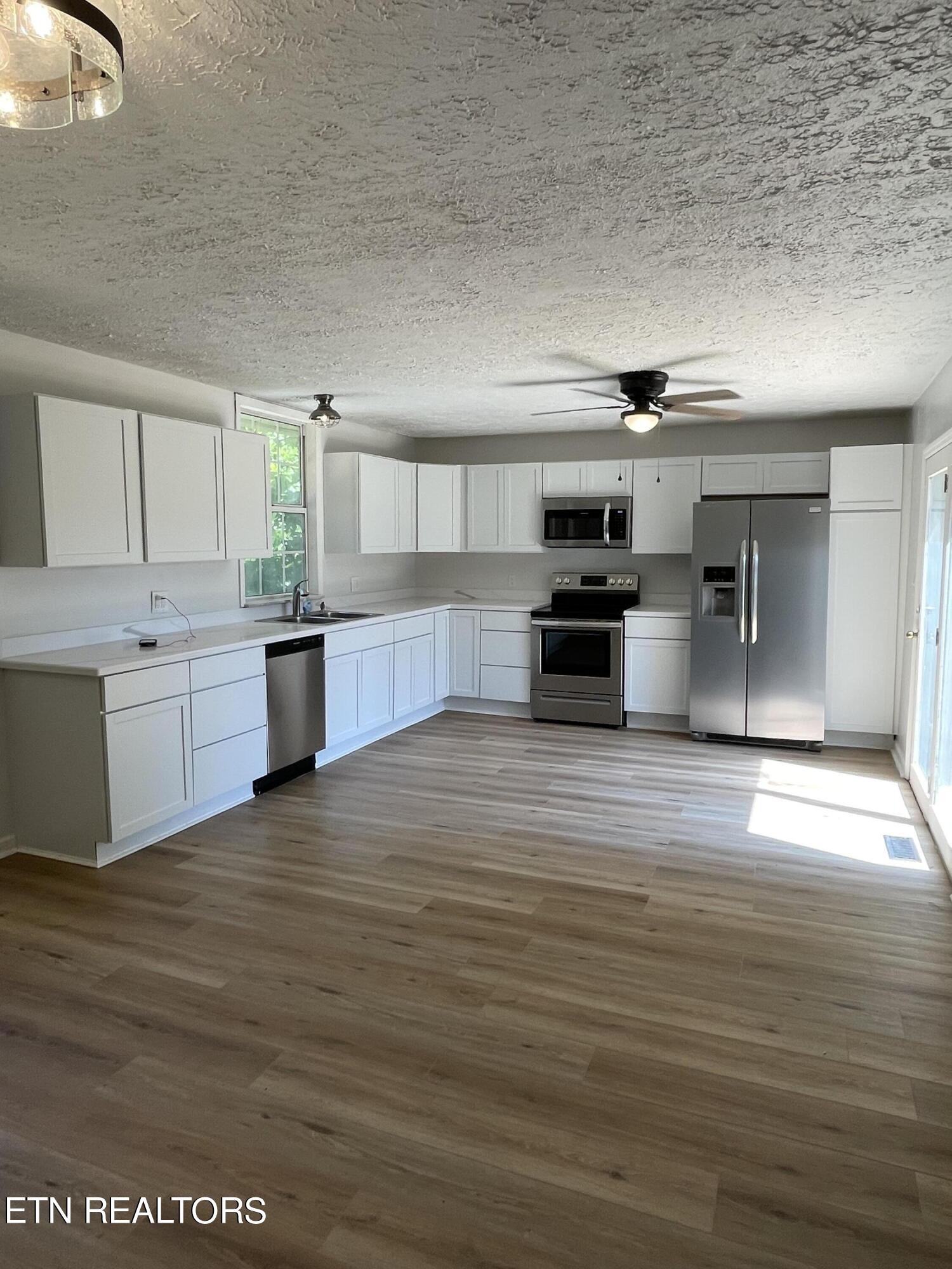 417 Childs Road Harriman, TN 37748 - Photo 8 of 60 Gallery Image 8