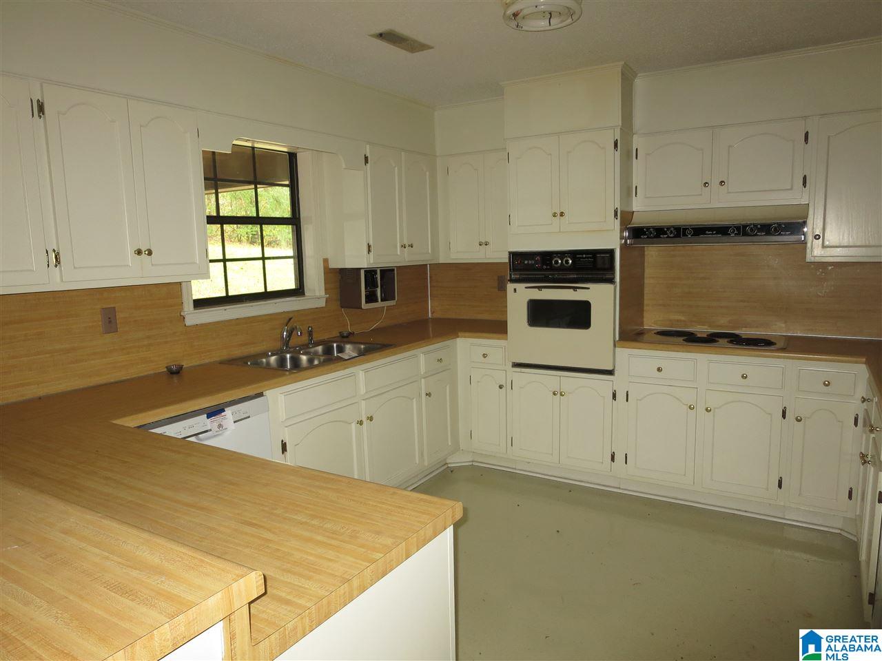 555 Hurst Road Odenville, AL 35120 - Photo 7 of 20
