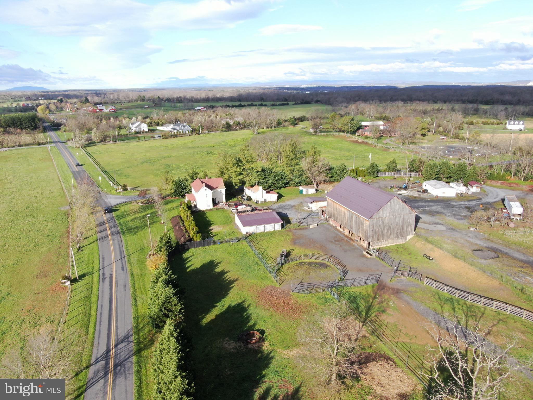 22 Swimley Road Berryville, VA 22611 - Photo 9 of 137 Gallery Image 9