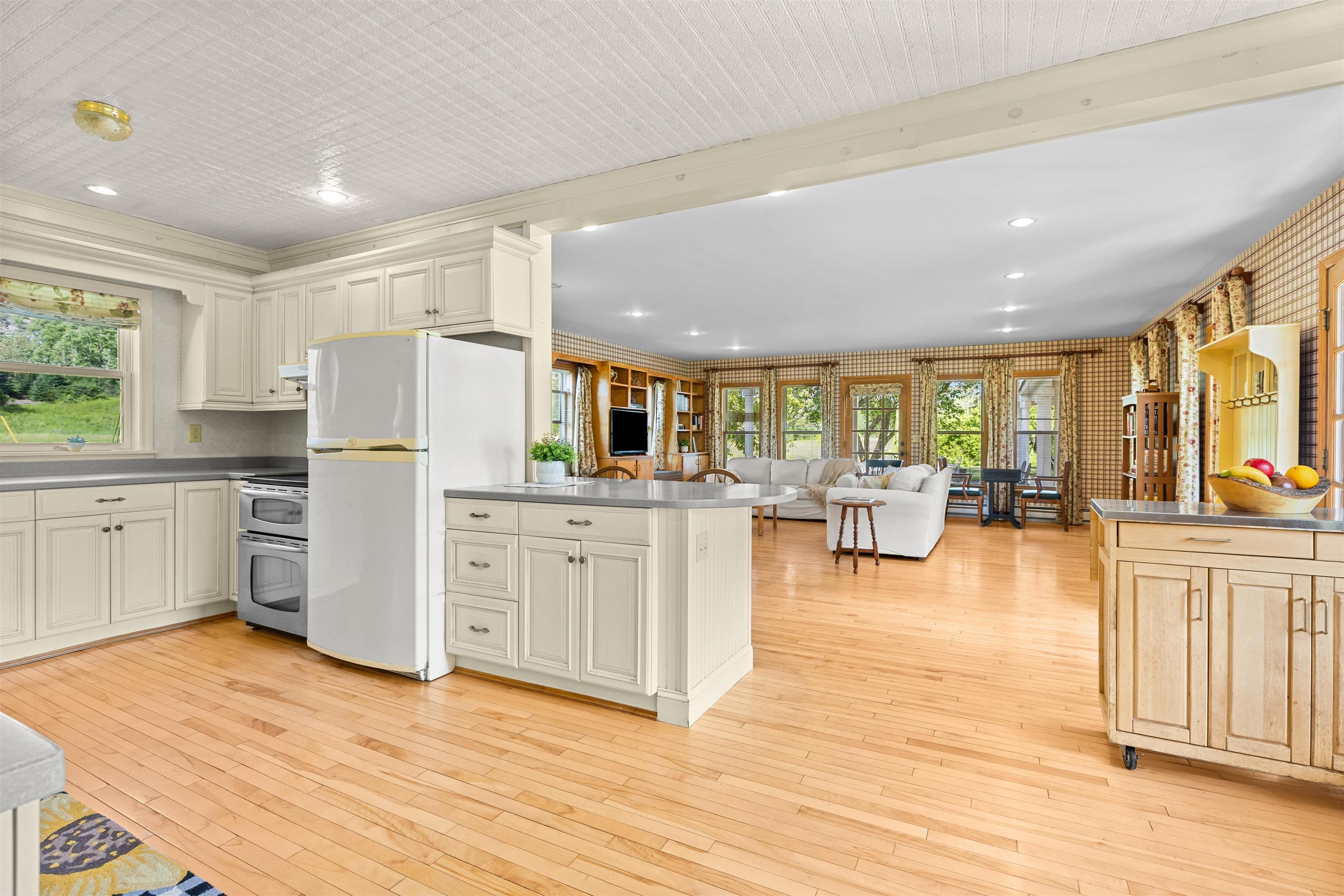 884 Darling Hill Road Lyndon, VT 05851 - Photo 19 of 47