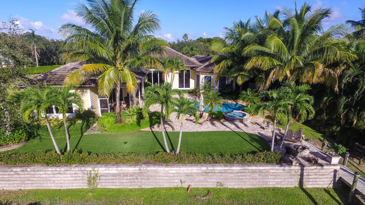 10410 Southeast Ridgeview Circle Tequesta, FL 33469 - Photo 19 of 27 Aerial