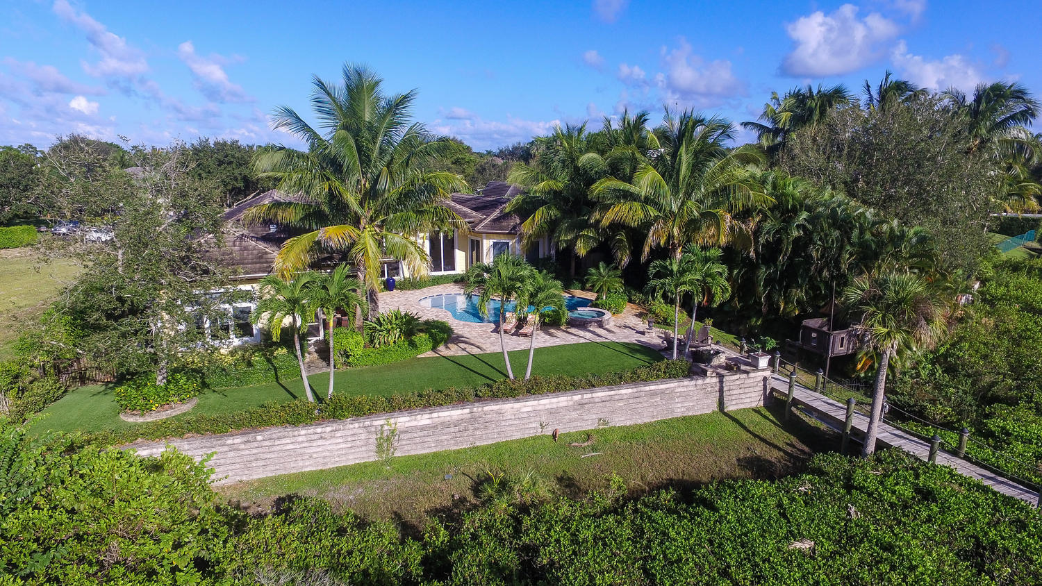 10410 Southeast Ridgeview Circle Tequesta, FL 33469 - Photo 20 of 27 Aerial