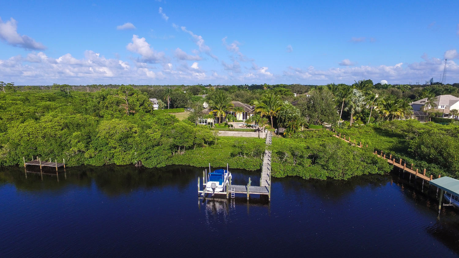 10410 Southeast Ridgeview Circle Tequesta, FL 33469 - Photo 23 of 27 Aerial