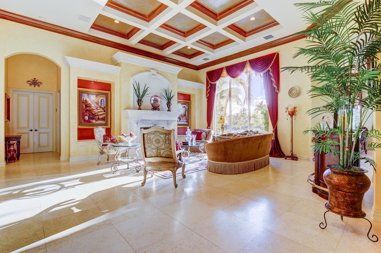10410 Southeast Ridgeview Circle Tequesta, FL 33469 - Photo 3 of 27 Living Room