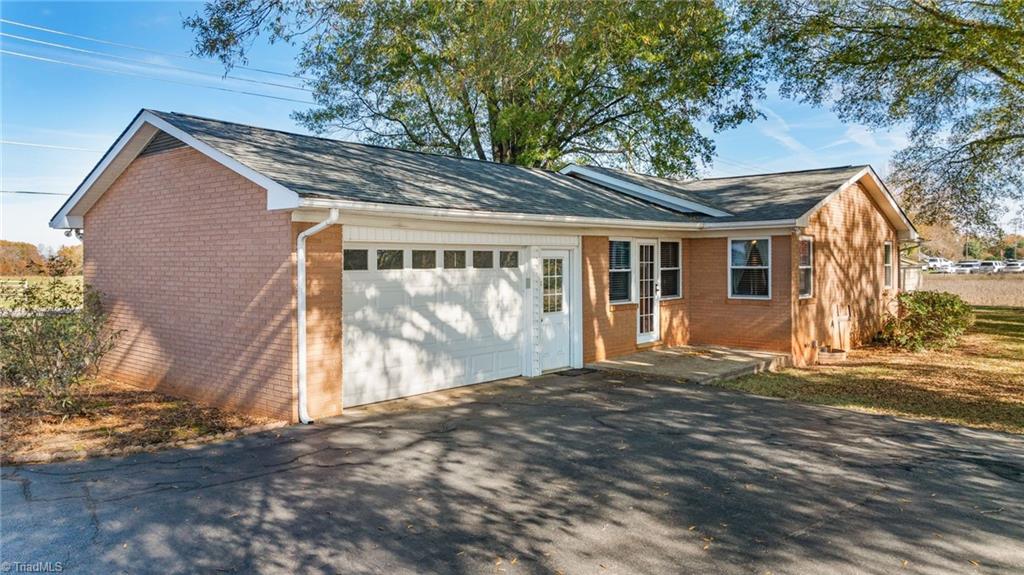 2644 Smithtown Road East Bend, NC 27018 - Photo 19 of 49