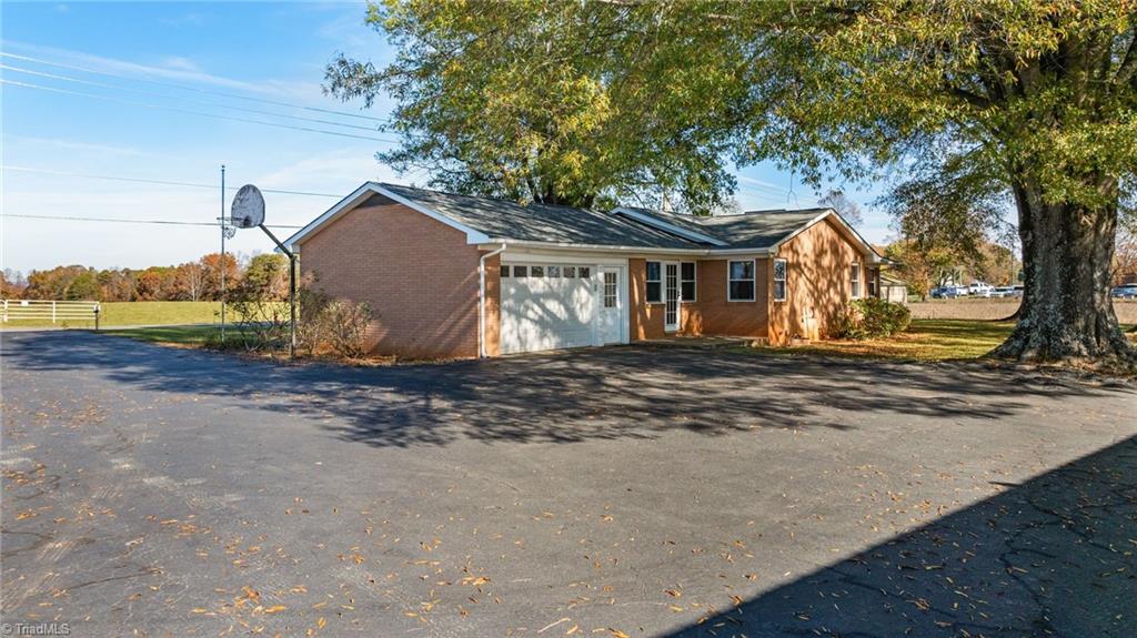 2644 Smithtown Road East Bend, NC 27018 - Photo 20 of 49