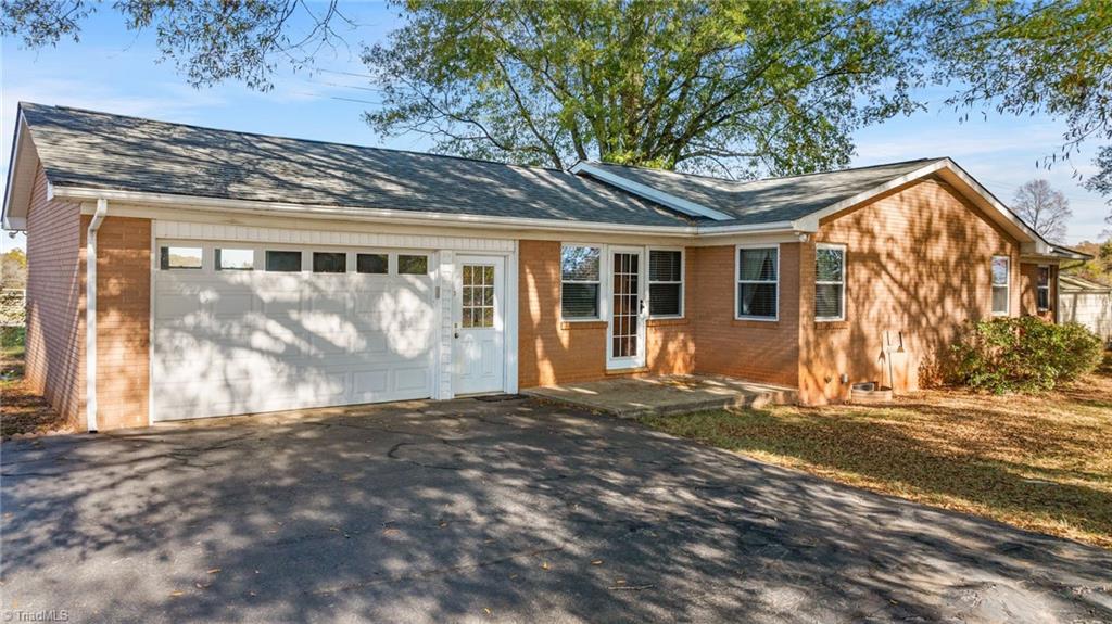 2644 Smithtown Road East Bend, NC 27018 - Photo 5 of 49