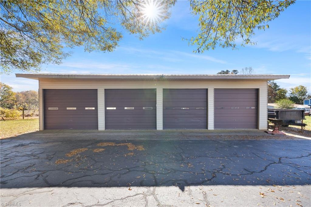 2644 Smithtown Road East Bend, NC 27018 - Photo 6 of 49