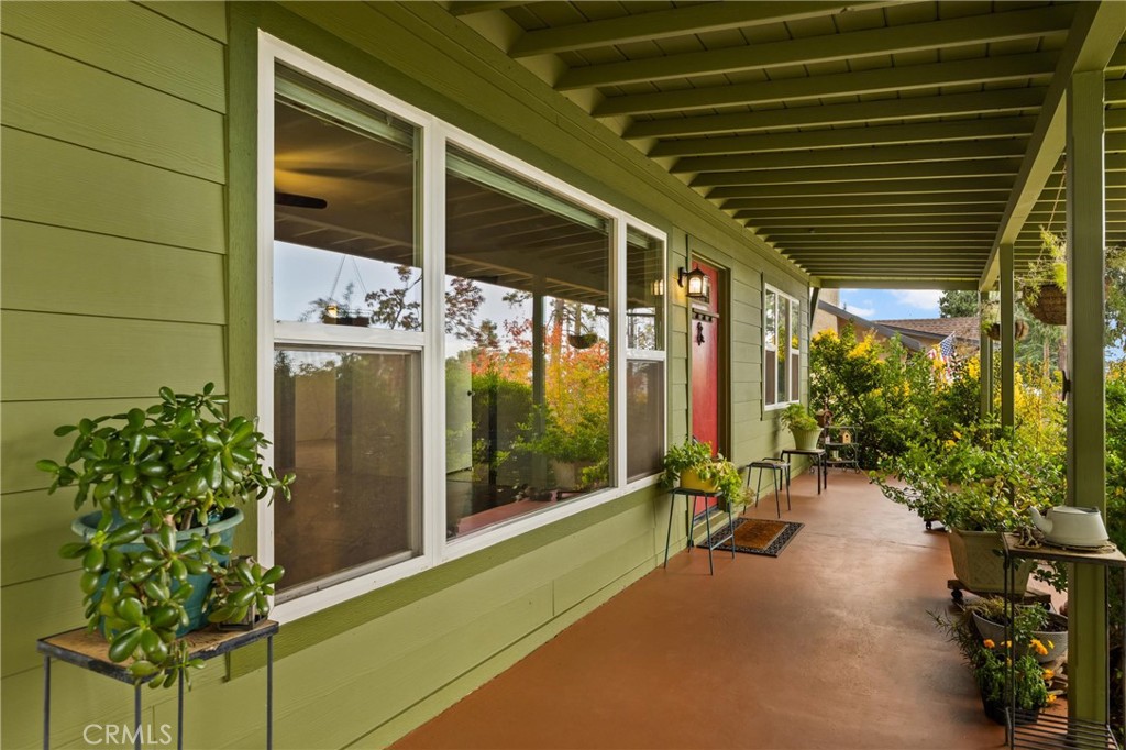 5416 Foster Road Paradise, CA 95969 - Photo 4 of 30 a view of a porch with seating space