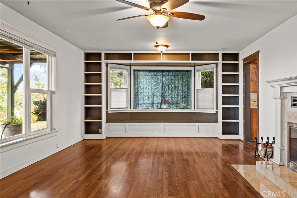 5416 Foster Road Paradise, CA 95969 - Photo 10 of 30 wooden floor in an empty room with a window