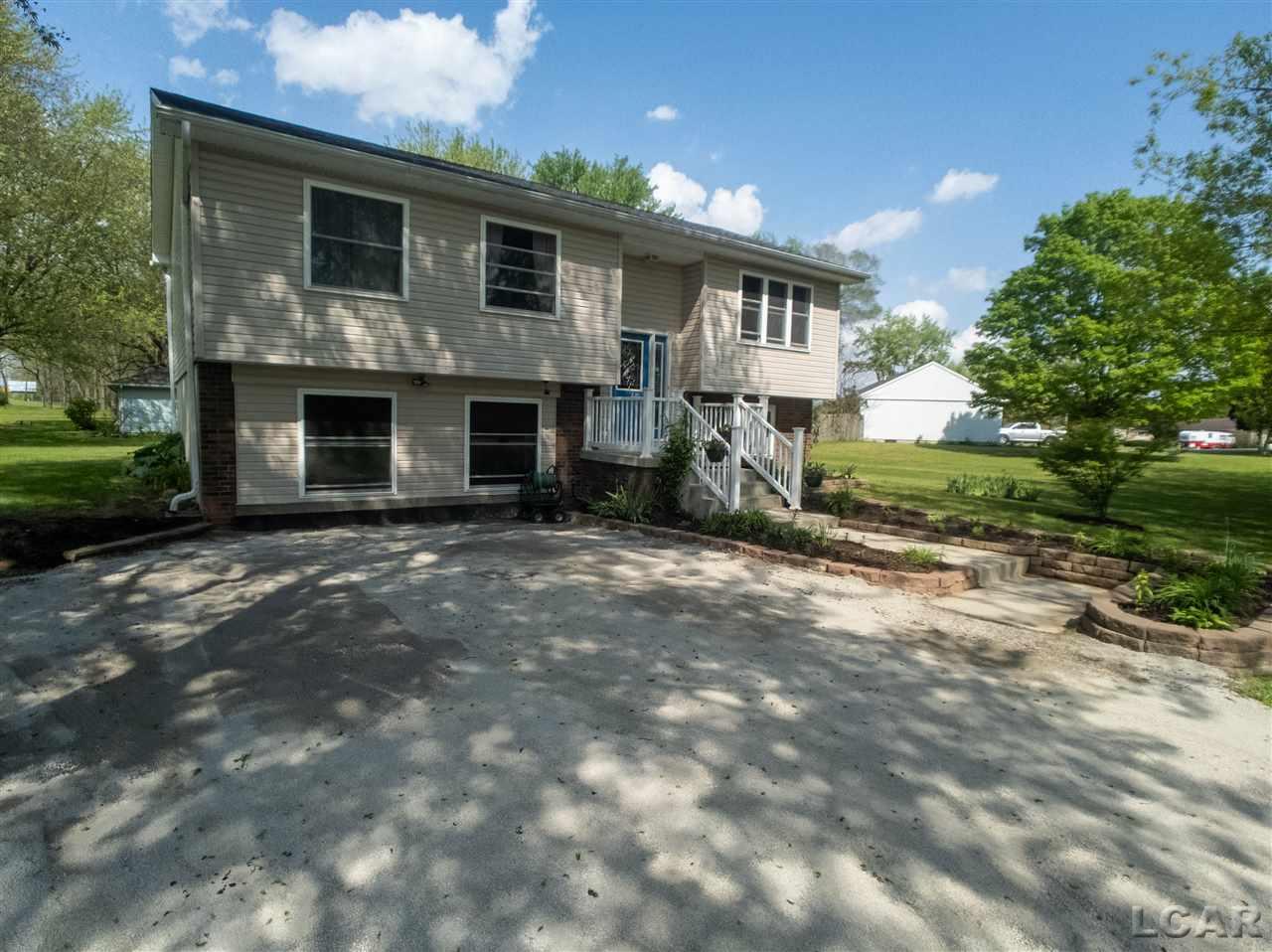 2 Ridgemont Drive Adrian, MI 49221 - Photo 3 of 26