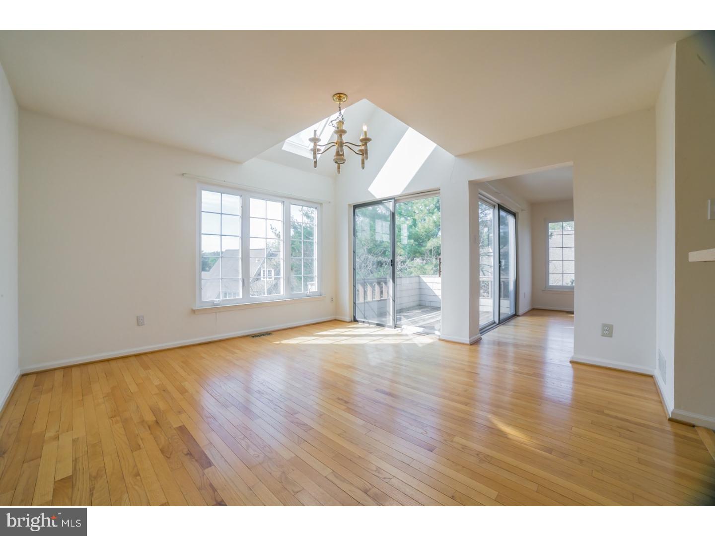 55 Wellfleet Lane Wayne, PA 19087 - Photo 8 of 25 Gallery Image 8