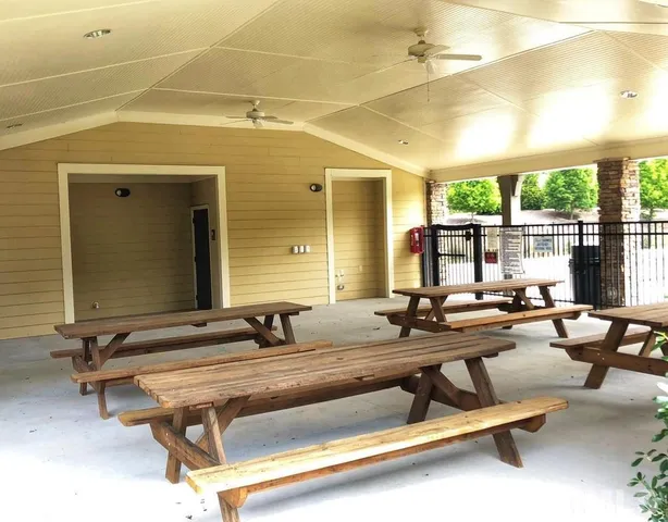 $2,095 | 207 Alamosa Place, Cary, NC 27519