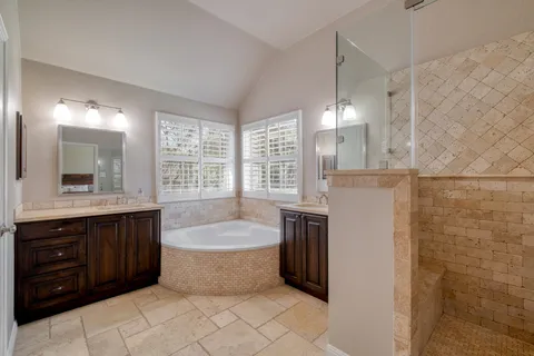 $725,000 | 7004 High Bluff Trail, Round Rock, TX 78681
