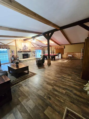 $480,000 | 2871 Mexico Ridge Road, Bennington, IN 47011