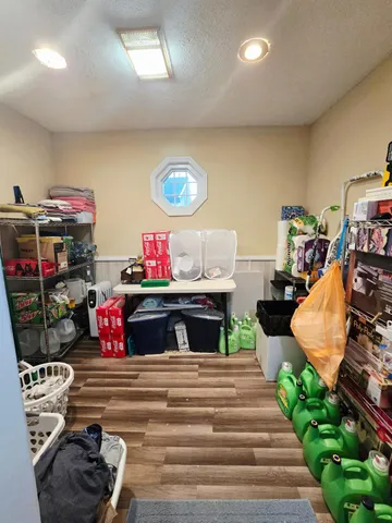 $480,000 | 2871 Mexico Ridge Road, Bennington, IN 47011