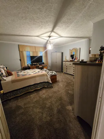 $480,000 | 2871 Mexico Ridge Road, Bennington, IN 47011