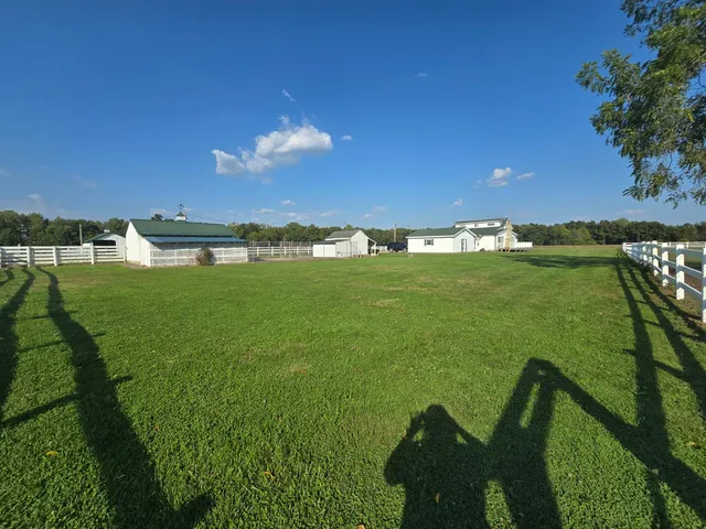 $480,000 | 2871 Mexico Ridge Road, Bennington, IN 47011