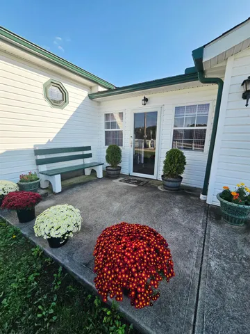 $480,000 | 2871 Mexico Ridge Road, Bennington, IN 47011