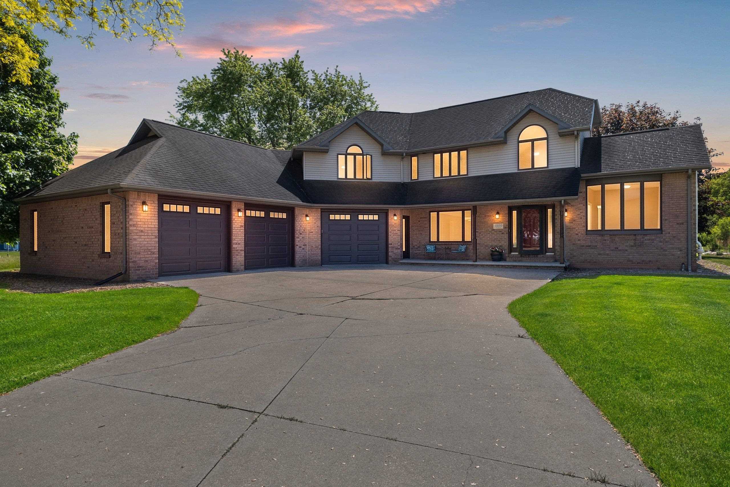1009 Brill Road Kaukauna, WI 54130 - Photo 1 of 75