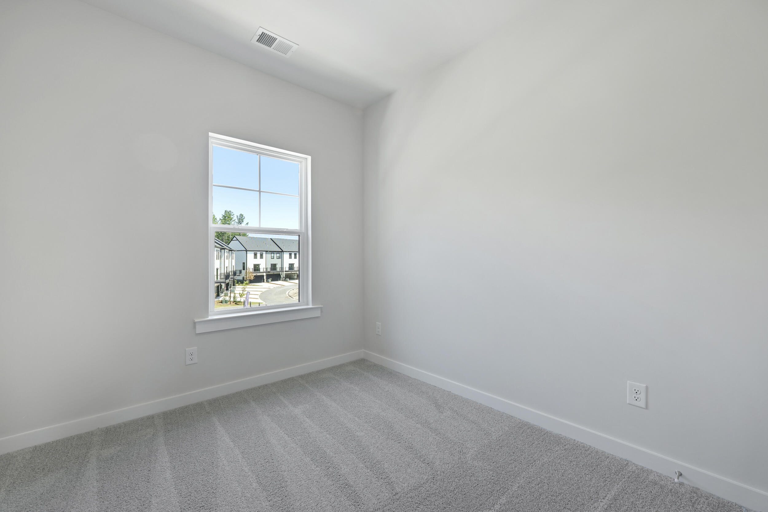113 Royal Fern Road Summerville, SC 29486 - Photo 31 of 71 Upstairs 2nd Bedroom