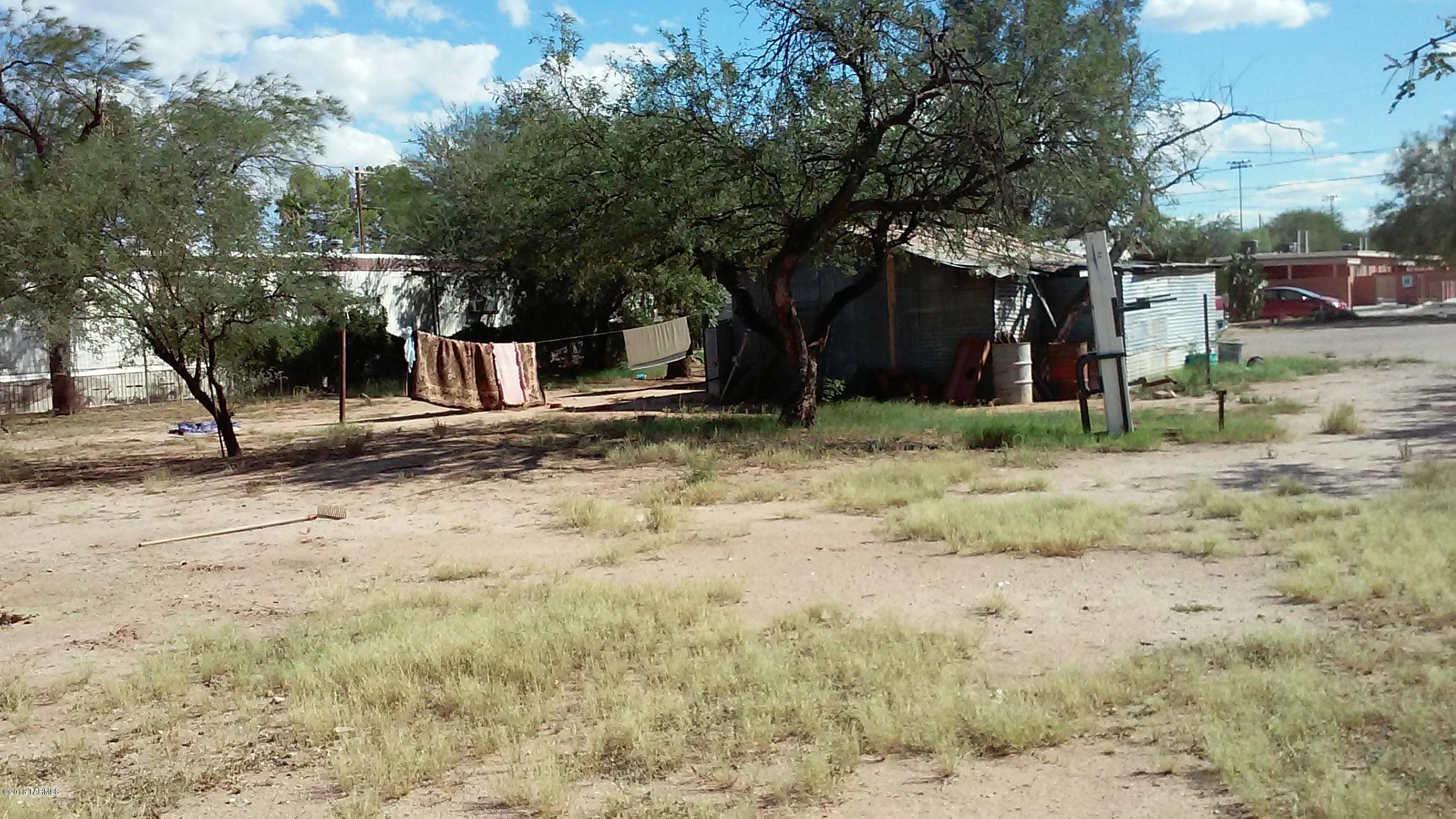 220 West King Road Tucson, AZ 85705 - Photo 3 of 4