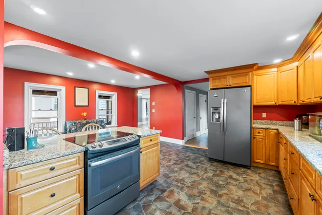 $640,000 | 338 Ocean Street, South Portland, ME 04106