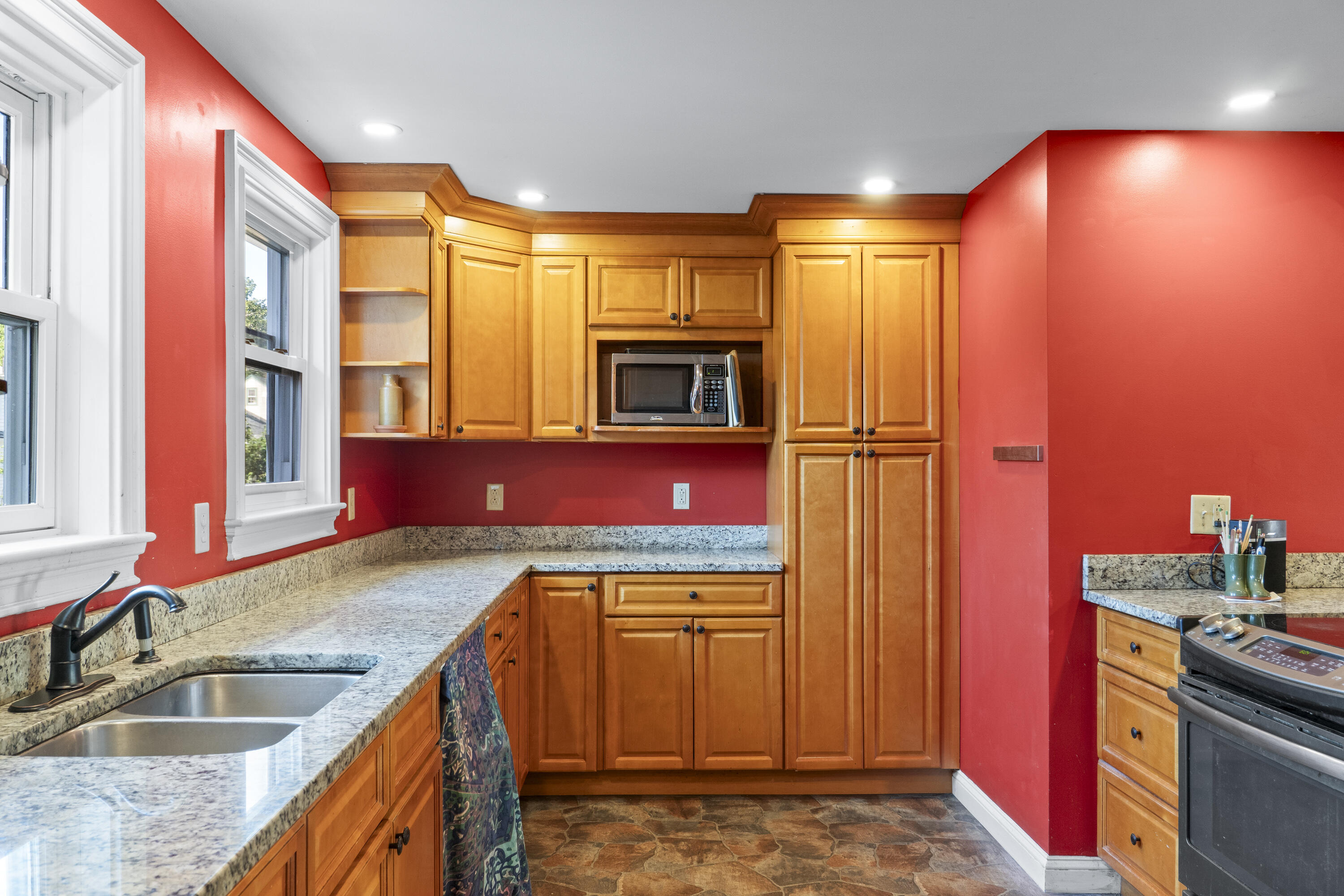 338 Ocean Street South Portland, ME 04106 - Photo 20 of 84 338 Ocean St_117