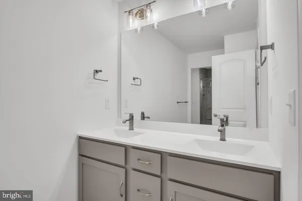 $477,990 | 2147 South Autumn Chase Drive, Mechanicsburg, PA 17055