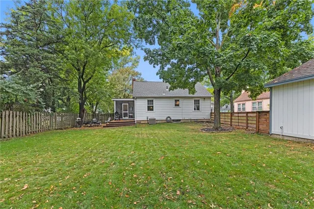 $264,900 | 2234 Tennessee Street, Lawrence, KS 66046