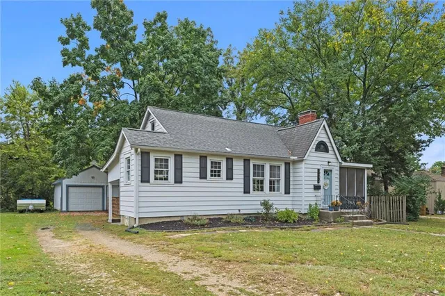 $264,900 | 2234 Tennessee Street, Lawrence, KS 66046