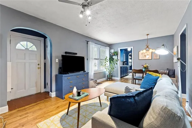 $264,900 | 2234 Tennessee Street, Lawrence, KS 66046