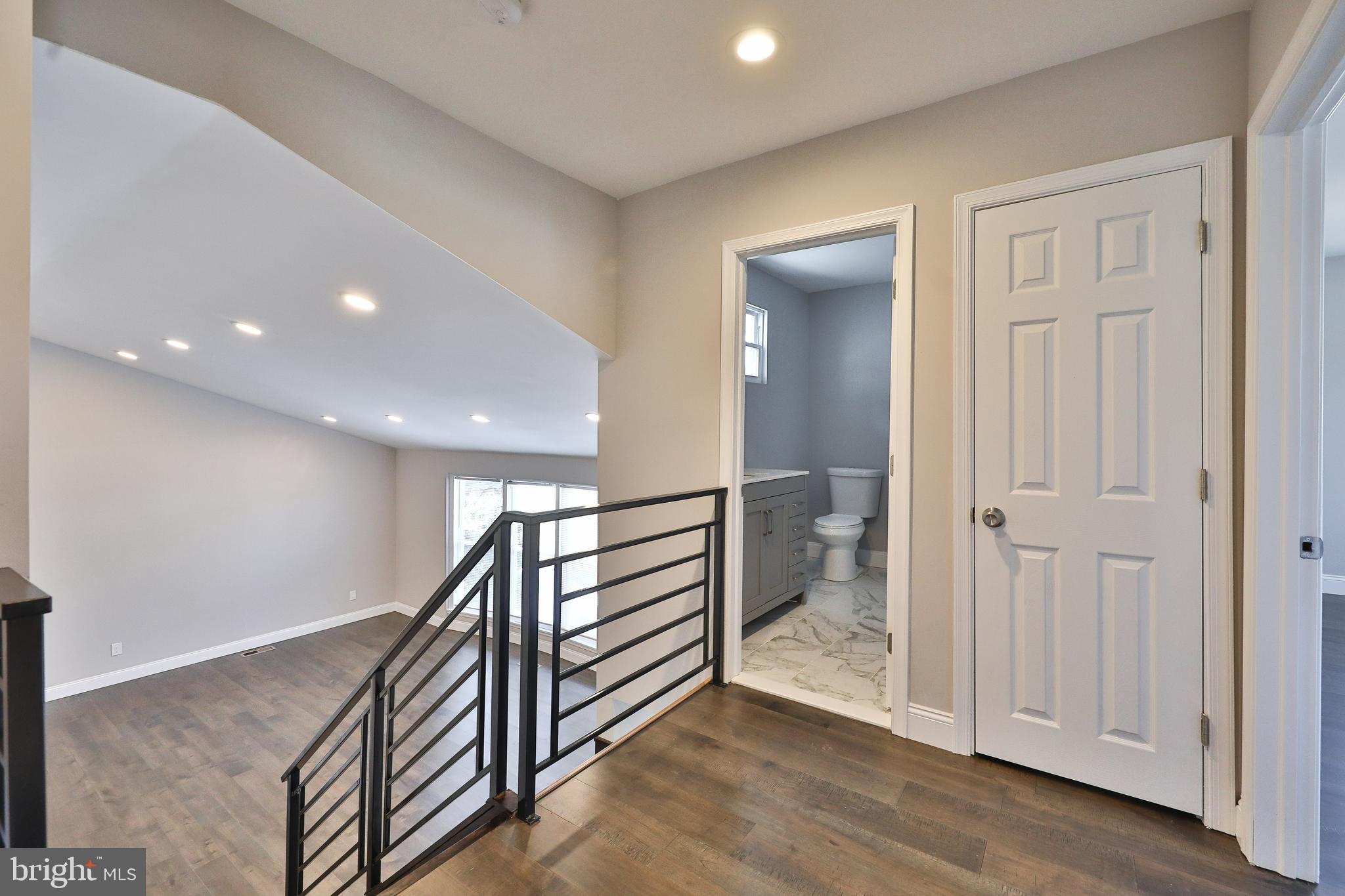 124 Kingfield Road Philadelphia, PA 19115 - Photo 11 of 20